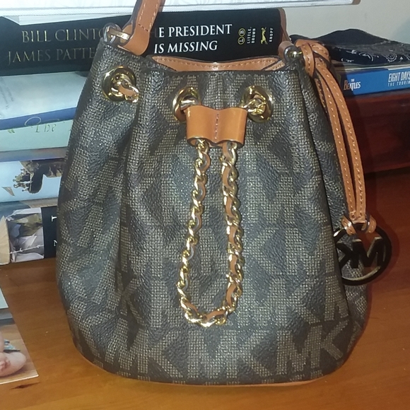 MICHAEL Michael Kors Handbags - Michael Kors mini bucket bag